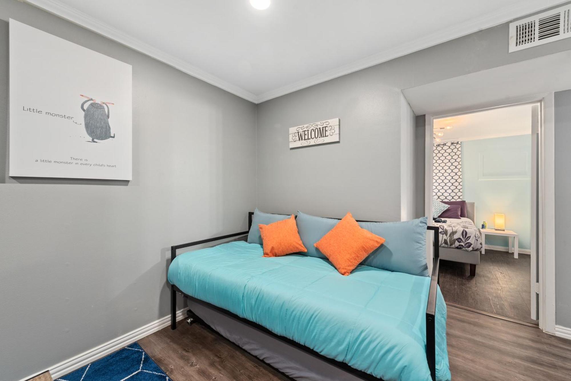 Tiffany Hip Montrose Apt Near Medcenter Uh & Nrg Houston Exterior foto